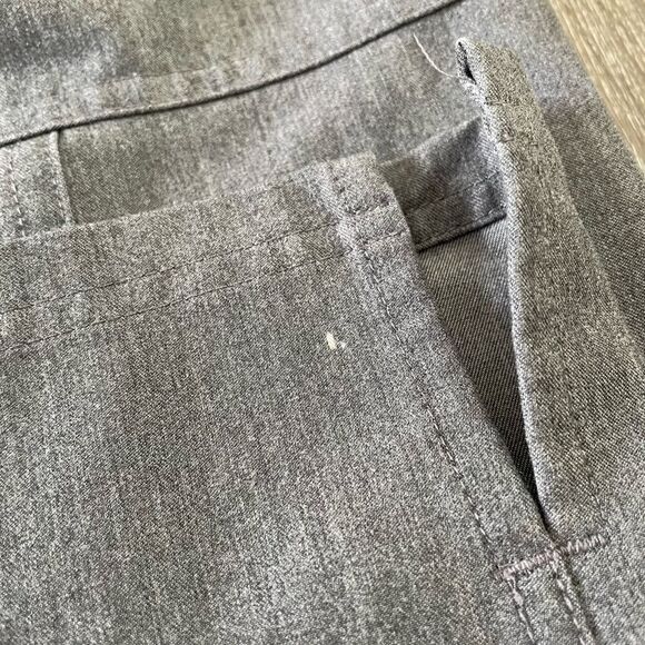 Figs Technical Collection Women's Gray Kade Cargo Scrub Pants - Size: Small - Picture 8 of 10